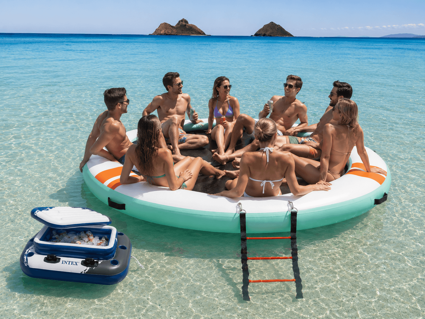 Party float with cooler